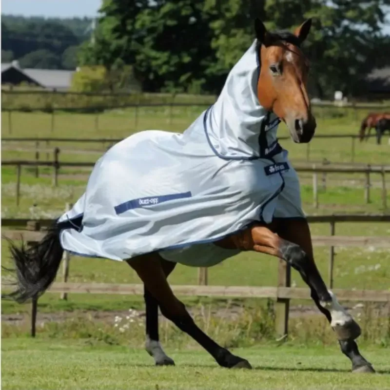 Offre Limite Couverture anti-mouche cheval avec cou buzz-off Full neck Bucas - 125 cm - Gris