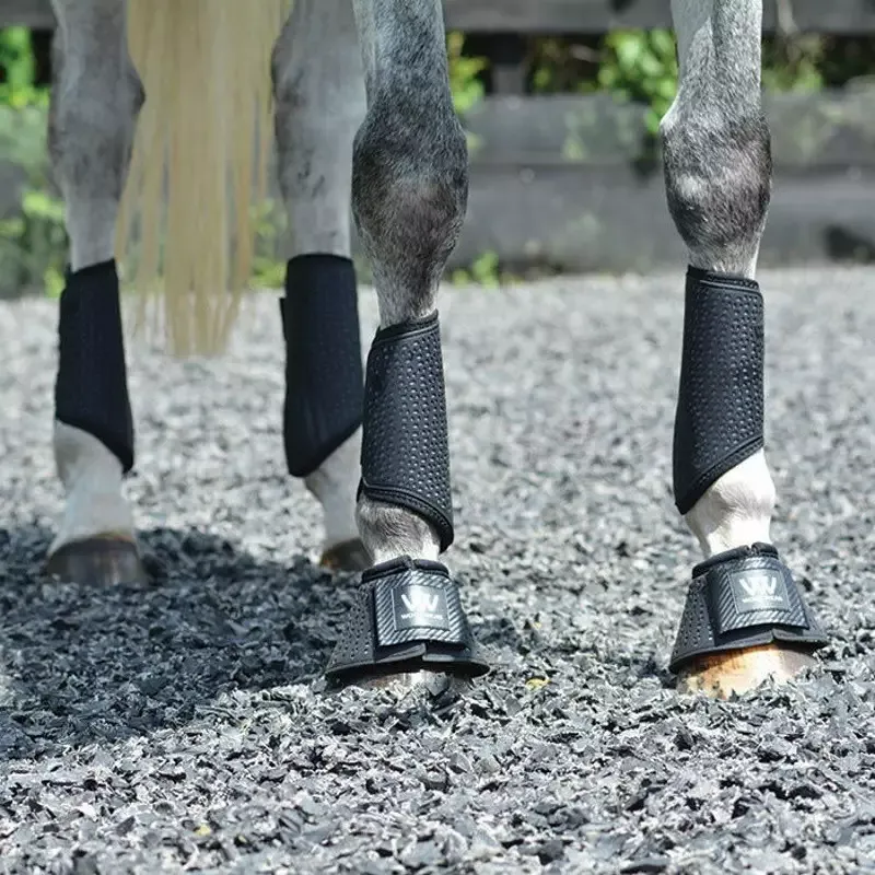 Cloches Woof Wear iVent respirantes cheval – L – Noir Populaire