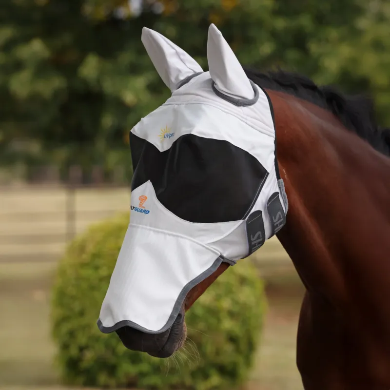 Top Vente Masque anti-mouches Shires FlyGuard Pro Sun Shade avec oreilles et nez carr – Petit poney – Blanc