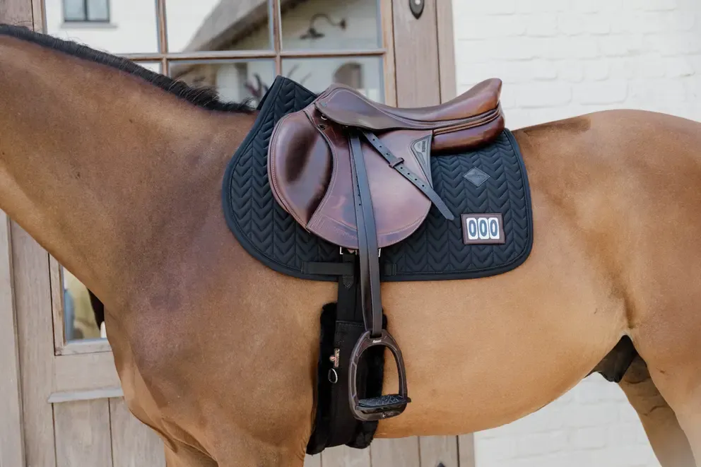 Commande En Gros para caballo Kentucky mantilla Fishbone Competition 2 Numbers Jumping - White