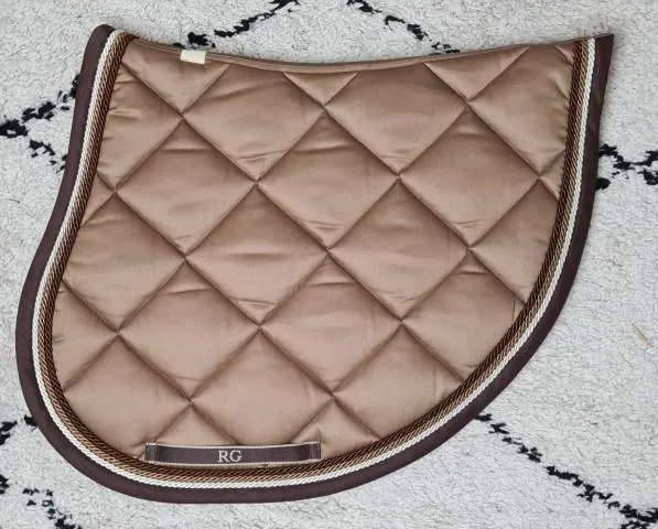 Prix Promo Tapis de selle Marron glac - RG Italy - Goutte - Cob