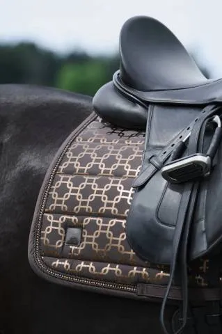 Super Prix Tapis de selle Glossy Chain Crystal PLATINUM 2024 – Eskadron – Marron – Mixte – Cheval