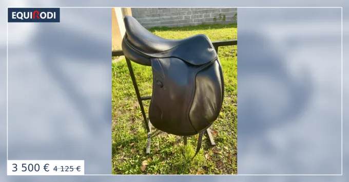 Paiement Scuris Selle de dressage CWD SE24 18 3LA 2022