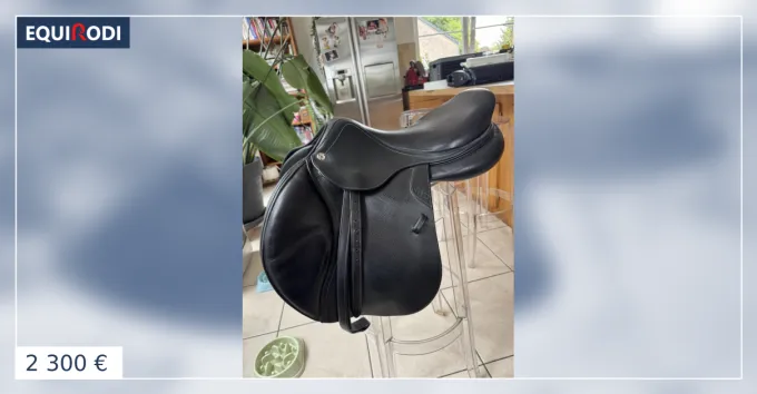 Selle noir CWD Prix Rduit