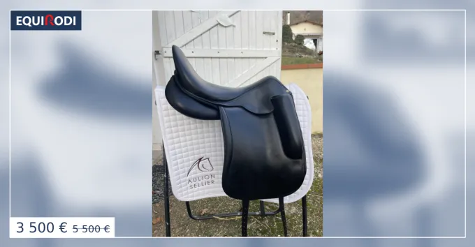 Selle Aulion taille 17 noire Solde
