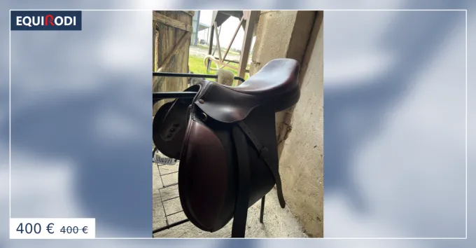 Selle HKM type saut Offre Limite