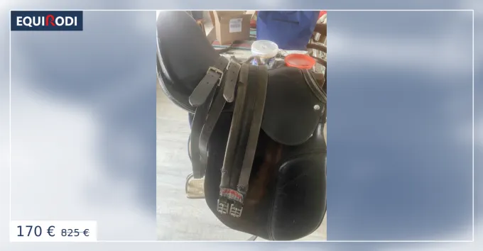 Produit De Marque Vend selle cuir 18 pouces