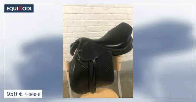 Paiement Scuris SELLE OBSTACLE IKONIC 17.5 TAT NEUF