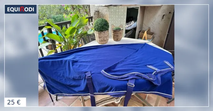 Promotion COUVERTURE SECHANTE POLAIRE HORSEWARE