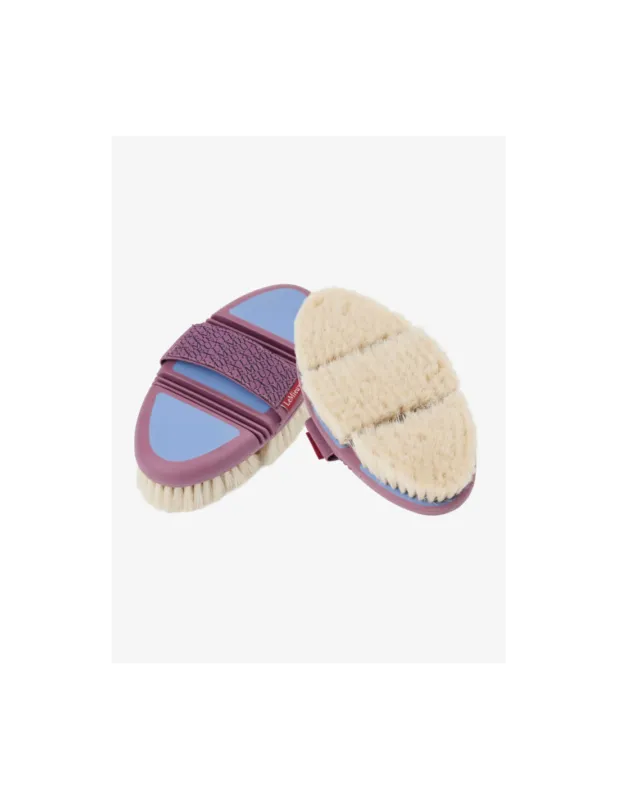 Jusqu puisement Des Stocks Brosse Flexi Poils de Chvre - LeMieux