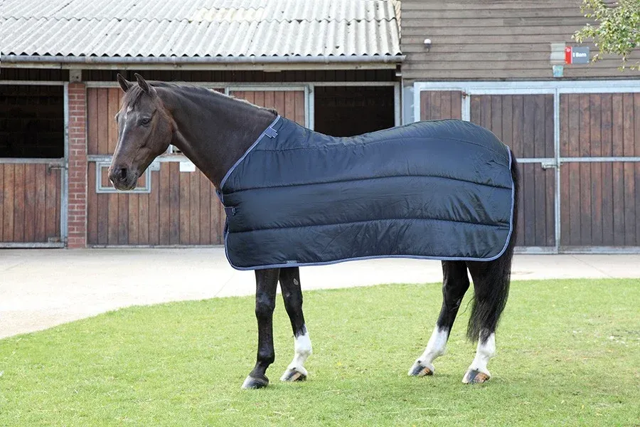 Nouveaut Sous couverture WarmaRug Thermal System 200 Shires - 165 cm - Noir