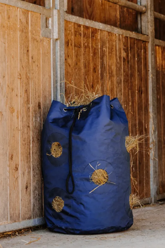 Sac foin Hippotonic 9 trous - L 75 x l 75 cm - Marine Bon Plan